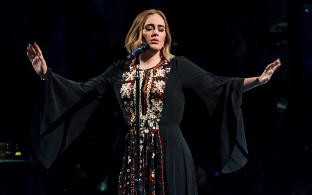 Adele to host SNL on October 24th