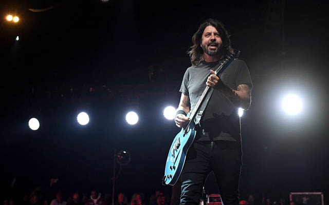 Foo Fighters Knockout Halt Hour Set for Indie Venues