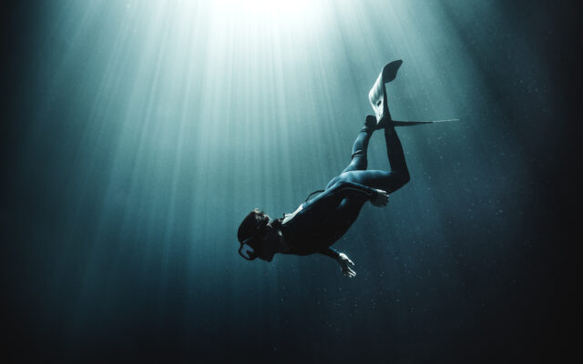 A Scuba Diver Lost Consciousness And Was Saved By A Group Of Mermaids! (And More Good News)