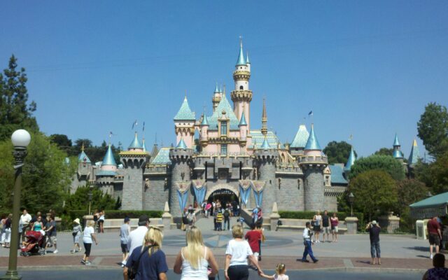 50-Year-Old Guy Just Set A World Record:  He Visited Disneyland 2995 Days In-A-Row!